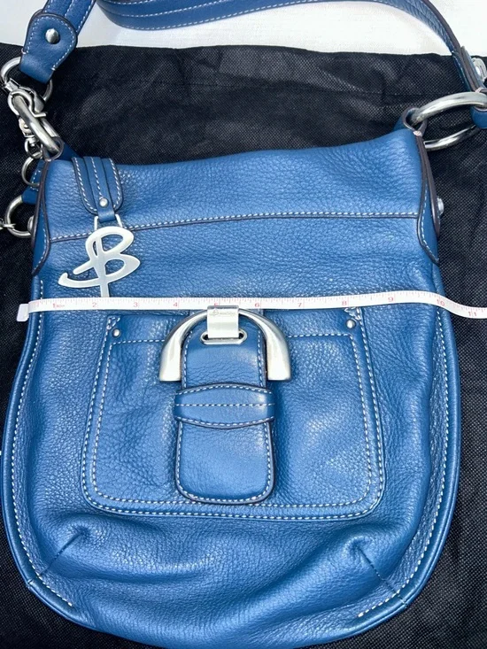 B. Makowsky Blue Pebbled Leather Crossbody with Silver Bag charm & Dust Bag EUC - Picture 16 of 17